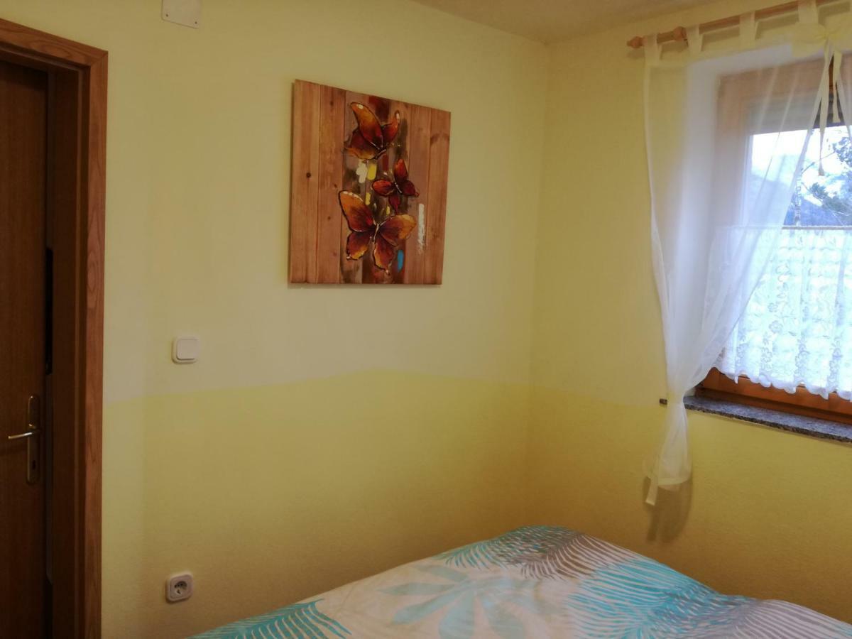 Blejska Dobrava Apartma Marjetica מראה חיצוני תמונה